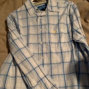Men’s button up dress shirt